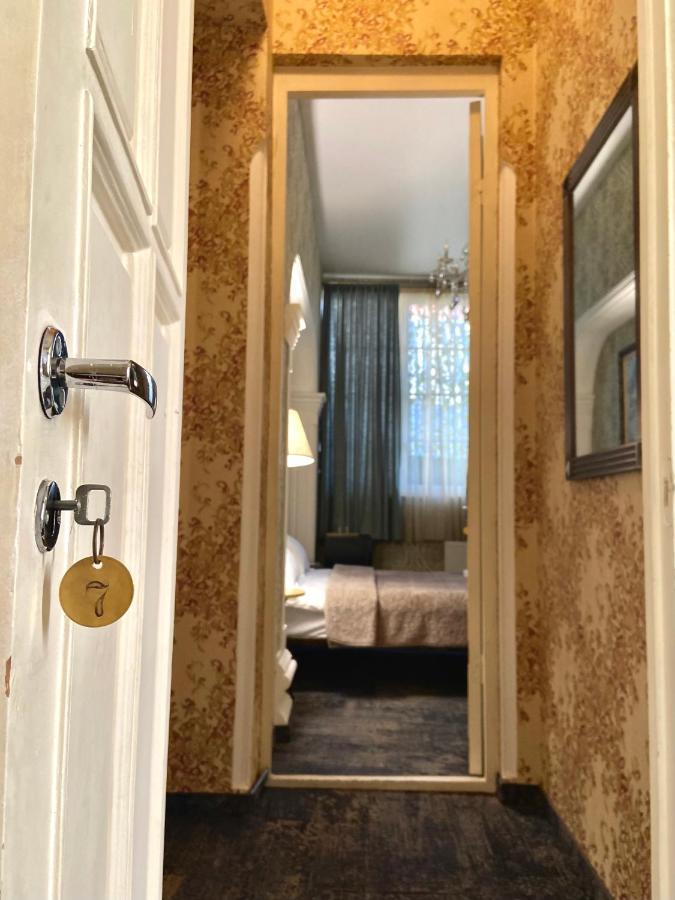 Boutique Hotel Alegria ティビリシ エクステリア 写真