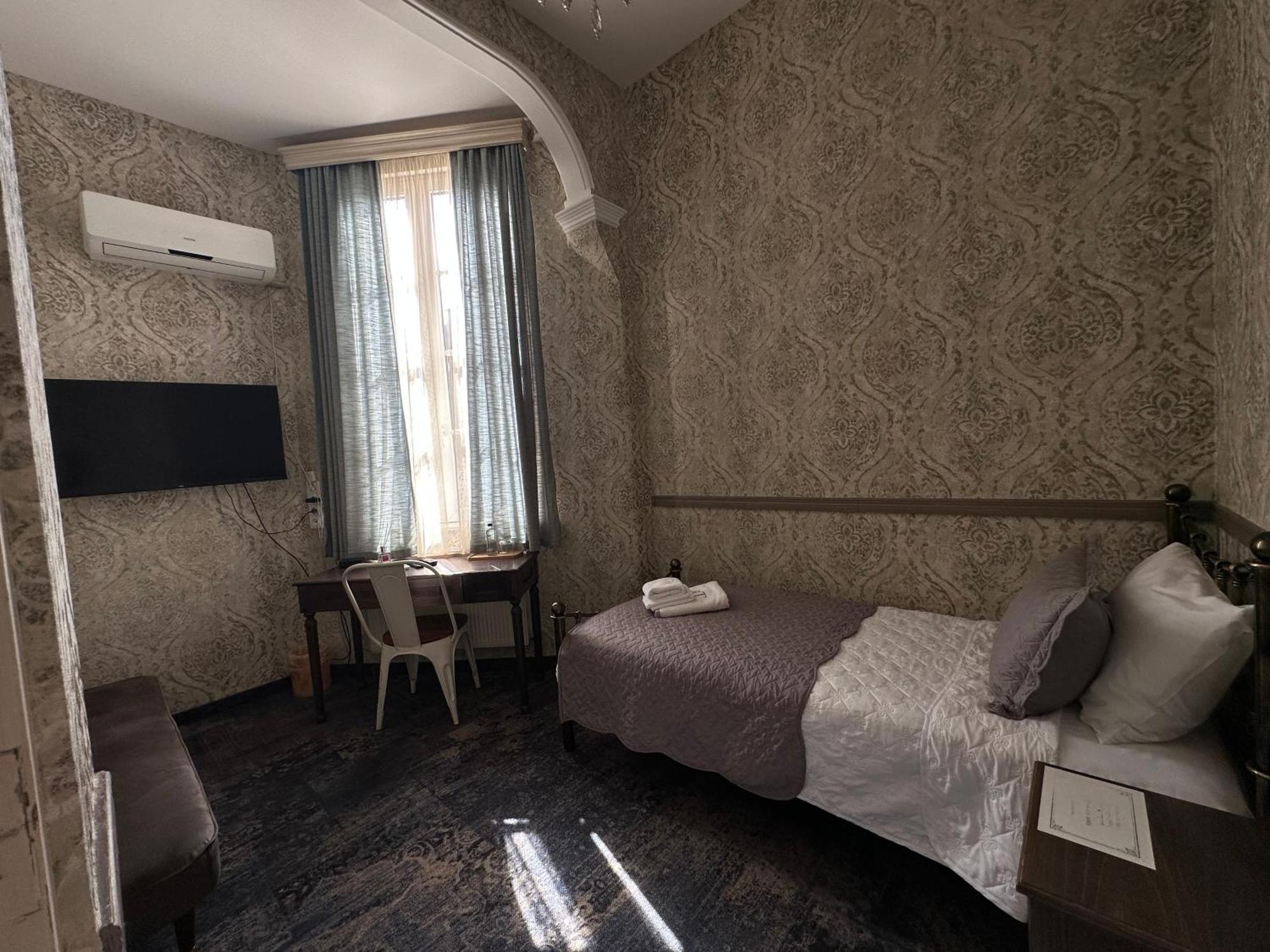 Boutique Hotel Alegria ティビリシ エクステリア 写真